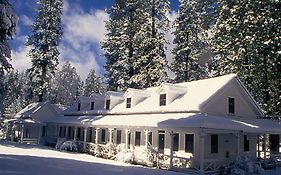 Wawona Hotel